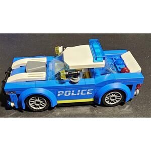 LEGO City Police Car Toy 60312 Officer Minifigure Car Chase Gift 5+ Years